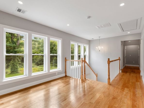 16 Old Cambridge Turnpike, Lincoln MA 01773