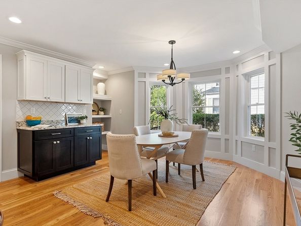 19 Shirley St 19, Lexington MA 02421