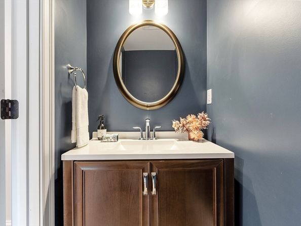 19 Shirley St 19, Lexington MA 02421