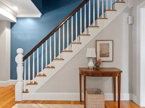 19 Shirley St 19, Lexington MA 02421