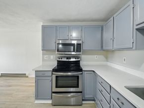 33-A Jackson St 303, Lynn MA 01902