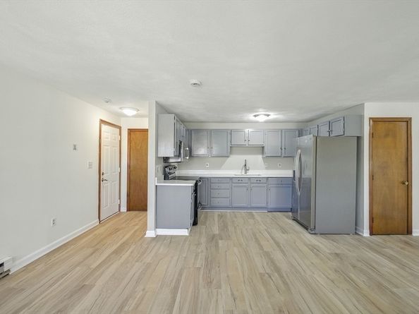33-A Jackson St 303, Lynn MA 01902