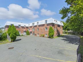 33-A Jackson St 303, Lynn MA 01902