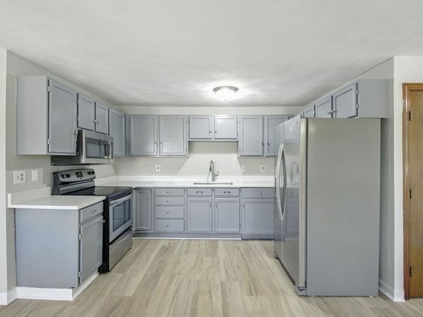 33-A Jackson St 303, Lynn MA 01902