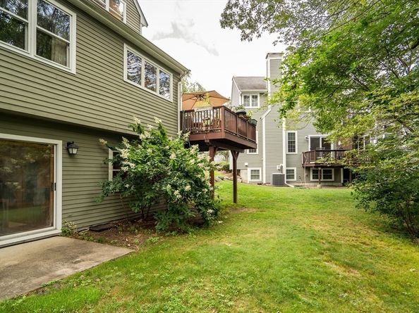 274 Bishops Forest Drive 274, Waltham MA 02452