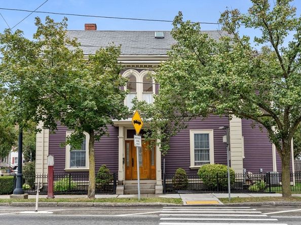 138 North St B, Salem MA 01970