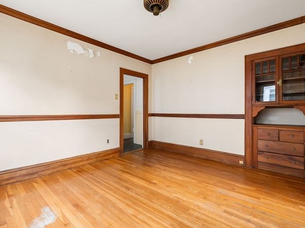 19-21 Augustus Ave, Boston MA 02131