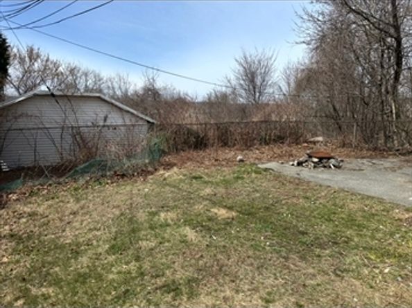 43 Orient Street, Worcester MA 01604
