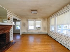 72 Waterston Ave, Quincy MA 02170