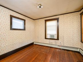 72 Waterston Ave, Quincy MA 02170