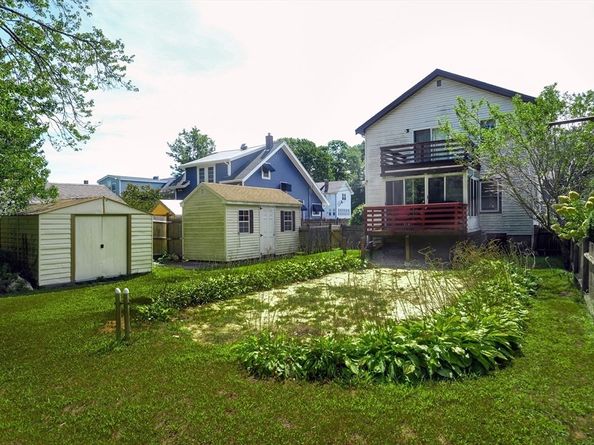 27 Swan Ave, Weymouth MA 02190