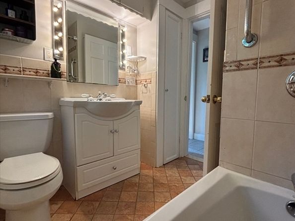 25 Main St, Acton MA 01720