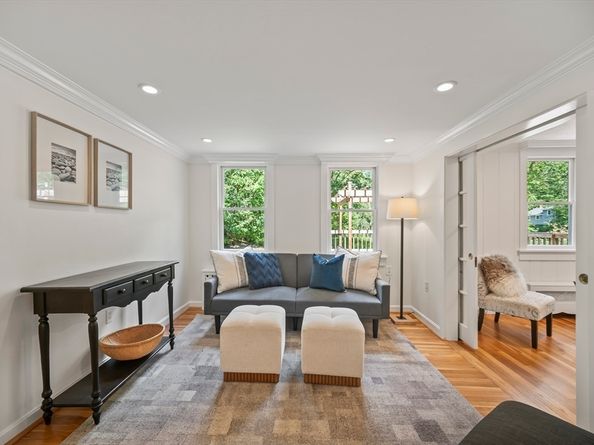 447 Peakham Road, Sudbury MA 01776