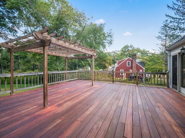 447 Peakham Road, Sudbury MA 01776