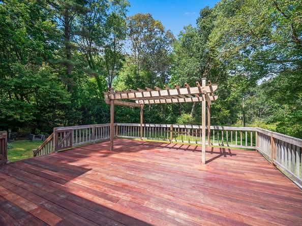 447 Peakham Road, Sudbury MA 01776