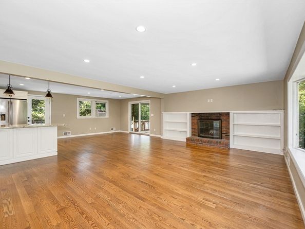 398 Andover St., Wilmington MA 01887