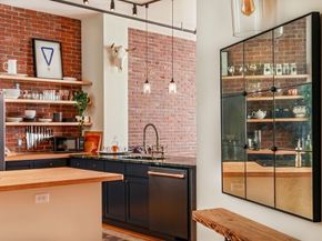 51 Lafayette St 609, Salem MA 01970