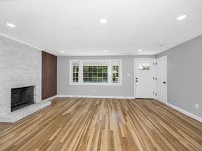 3 Horseshoe Rd, Chelmsford MA 01824