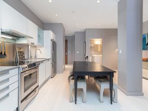 346 Congress St 204, Boston MA 02210