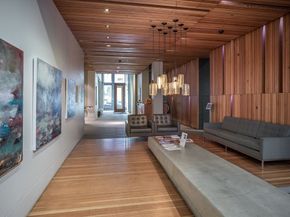 346 Congress St 204, Boston MA 02210