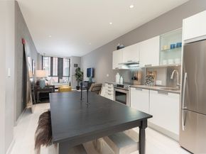 346 Congress St 204, Boston MA 02210