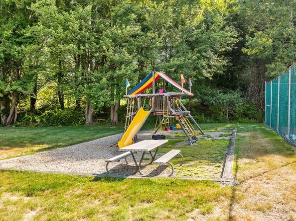 407 Great Rd 9, Acton MA 01720