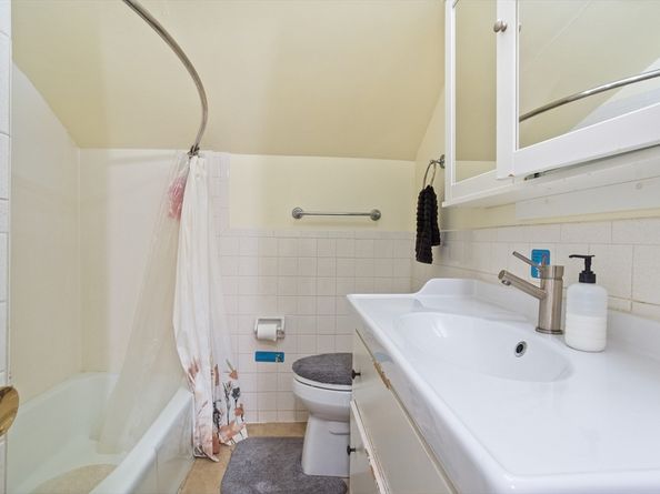 407 Great Rd 9, Acton MA 01720