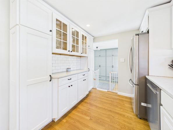 45 Cherry Lane, Weymouth MA 02190