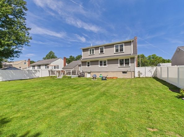 45 Cherry Lane, Weymouth MA 02190