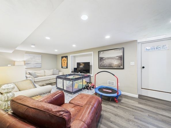 45 Cherry Lane, Weymouth MA 02190