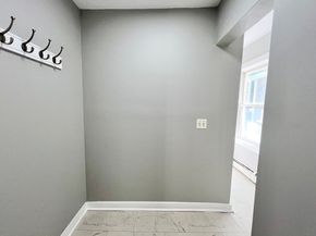 38 Hazel St, Fitchburg MA 01420
