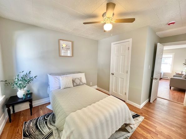 38 Hazel St, Fitchburg MA 01420