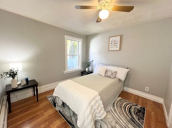 38 Hazel St, Fitchburg MA 01420