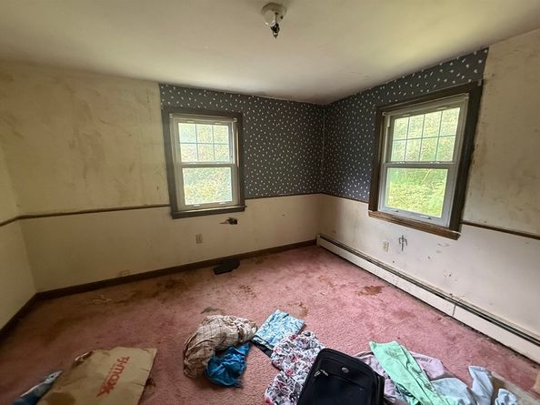 24-1/2 Allerton St, Plymouth MA 02360