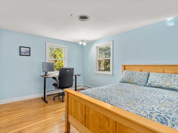 85 Gridley St, Quincy MA 02169