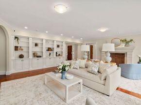 267 Dedham St, Dover MA 02030