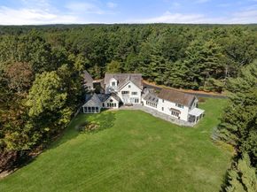 267 Dedham St, Dover MA 02030