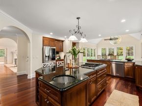 267 Dedham St, Dover MA 02030