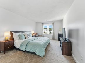 8 Indian Circle 8, Holden MA 01520
