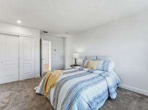 8 Indian Circle 8, Holden MA 01520