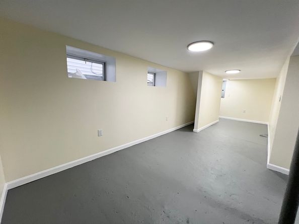 36 Hazel St, Fitchburg MA 01420