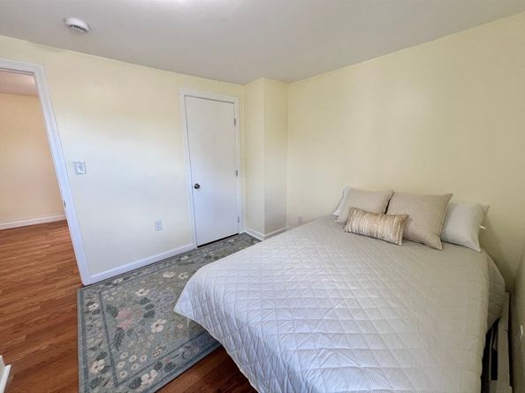 36 Hazel St, Fitchburg MA 01420