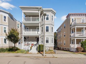 104 King St.