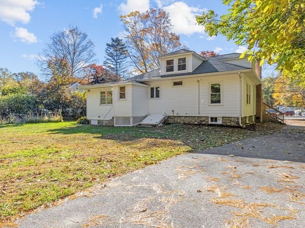 362 Lincoln St, Stoughton MA 02072