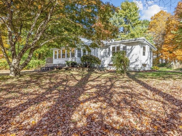362 Lincoln St, Stoughton MA 02072