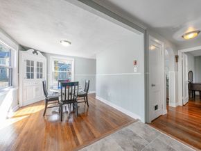 33 Pages Ct, Billerica MA 01821