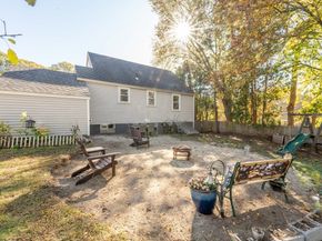 33 Pages Ct, Billerica MA 01821
