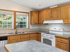 15 Colonial Lane, Winchendon MA 01475