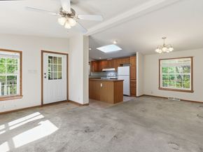 15 Colonial Lane, Winchendon MA 01475