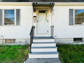 6 Kendal Dr, Woburn MA 01801